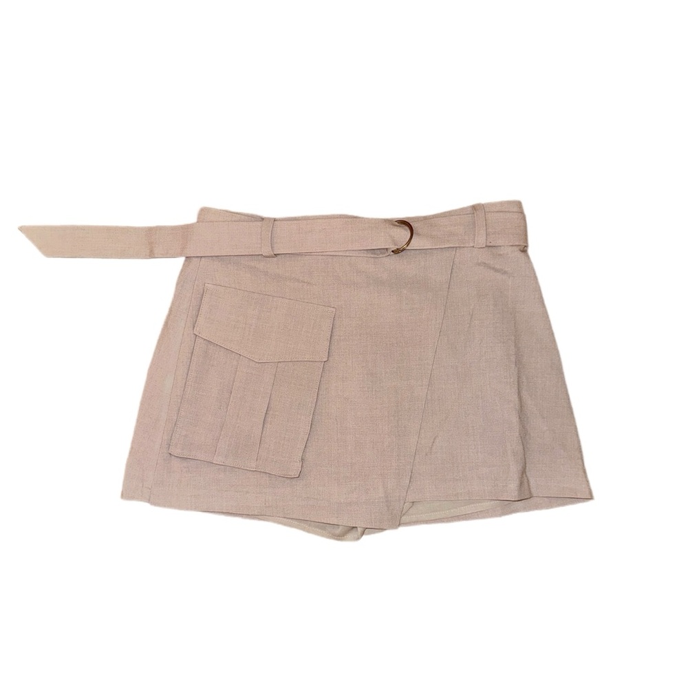 NWT ☀️ Abercrombie & Fitch Wrap- Front Utility Skort in taupe- Size Medium - Picture 2 of 10